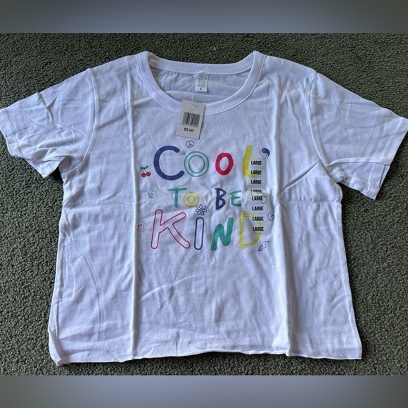 Cool to be kind semi cropped graphic tee size large - Picture 1 of 3